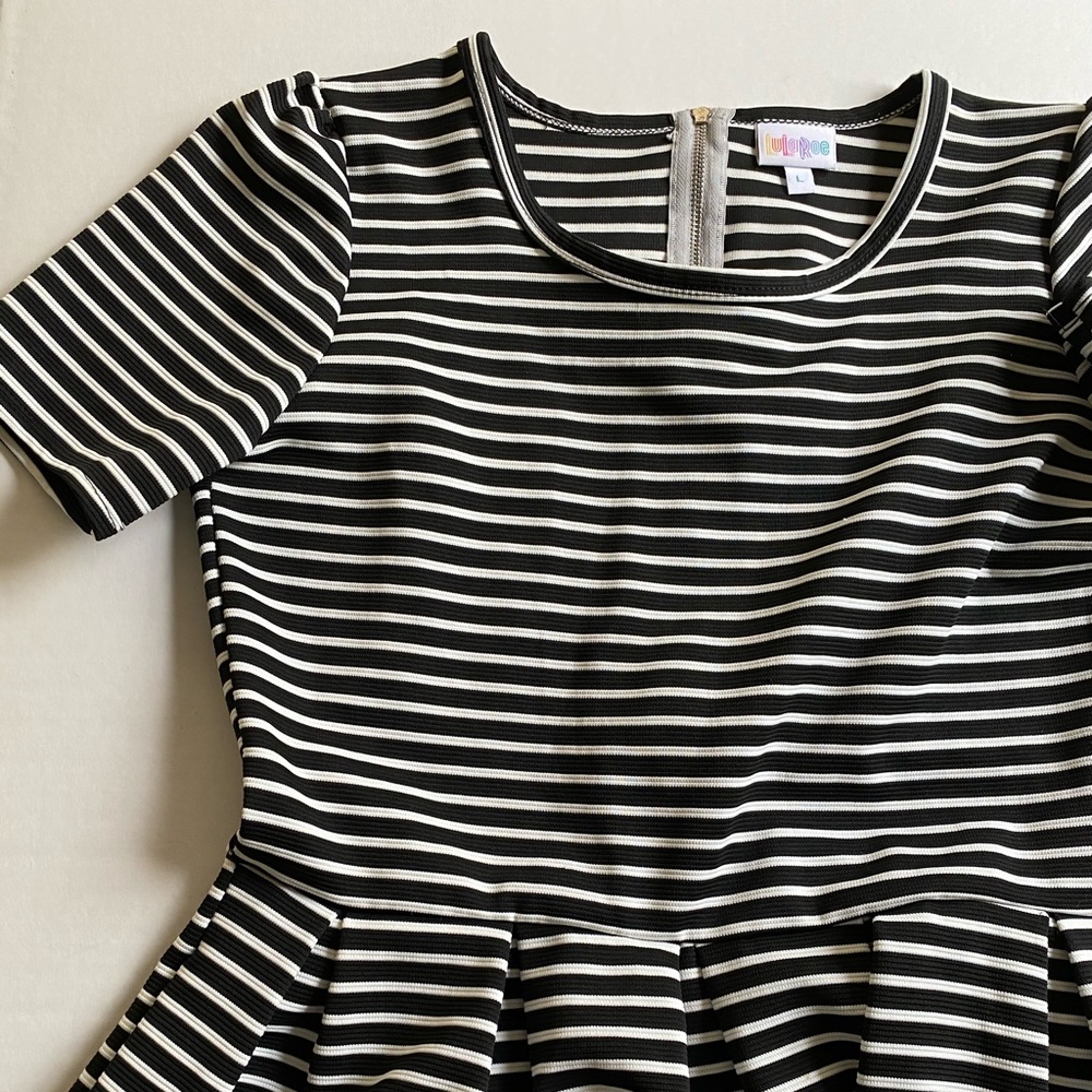 LuLaRoe Amelia Dress